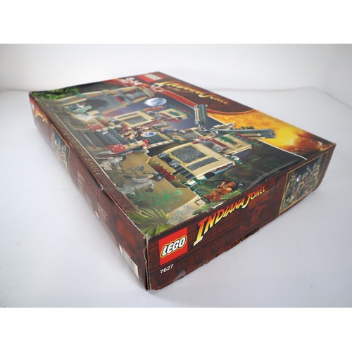 18 - LEGO 7627 Indiana Jones : Temple Of The Crystal Skull 2008 Complete Boxed