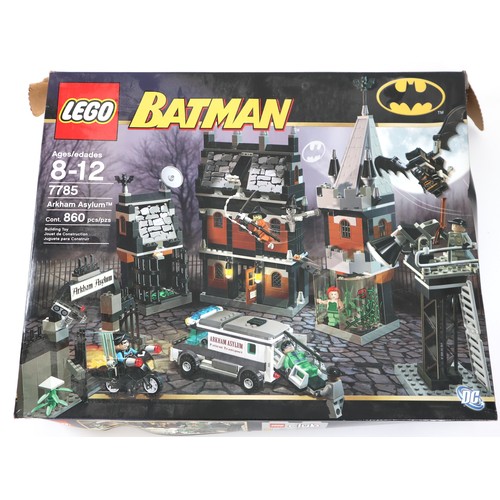 29 - LEGO Batman - 7785 Arkham Asylum Boxed Complete