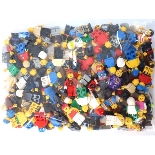 66 - LEGO Minifigures - bundles of various figures from various sets spanning last 40 years