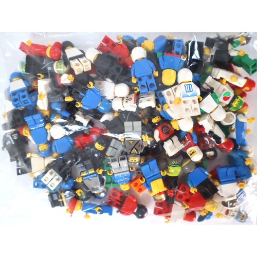 75 - LEGO Minifigures - Bundle of Minifigure Racers & Space figures from last 30+ years