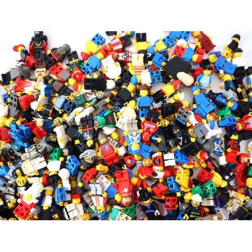 77 - LEGO Minifigures - Huge Bundle of various figures from various sets from last 30+ years approximatly... 