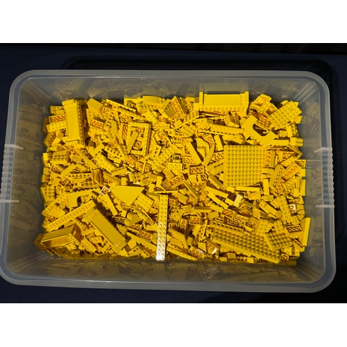 109 - LEGO - Bulk Box of Sorted Yellow Loose Pieces - 6kg