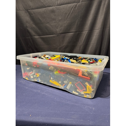 113 - LEGO - Bulk Box of Assorted Loose Pieces - 8kg