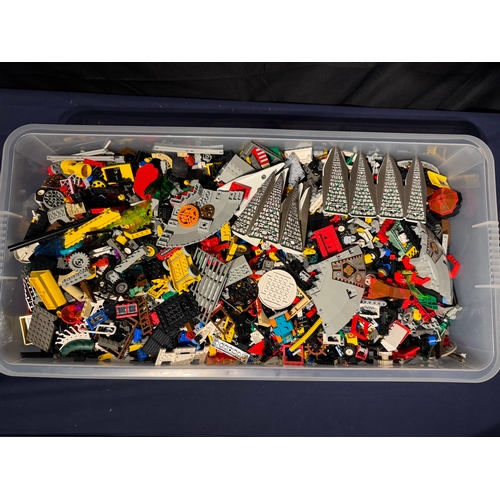 114 - LEGO - Bulk Box of Sorted Assorted Loose Pieces - 11kg