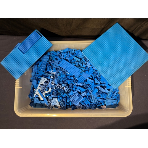 117 - LEGO - Bulk Box of Sorted Blue Loose Pieces - 6kg