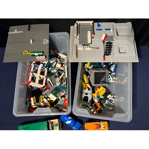 122 - LEGO - Two Bulk Box of Assorted built models / loose pieces - 5kg