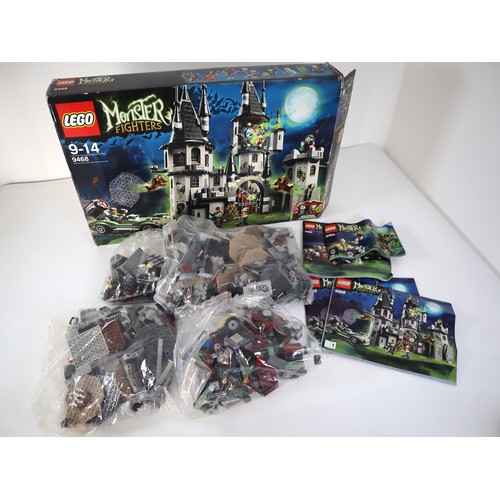 83 - LEGO Monster Fighters 9468 Vampyre Castle Boxed + Sets 9465 & 9463