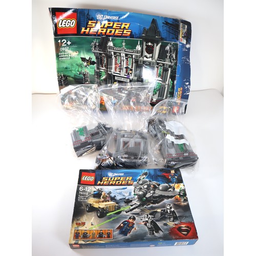 129 - LEGO DC Universe Super Heroes - 10937 Batmans Arkham Asylum Breakout 76003 Superman Battle of Smallv... 