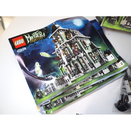 131 - LEGO Monster Fighters - 10228 Haunted House, 9464 Vampyre Hearse (Sealed) + 9462 The Mummy