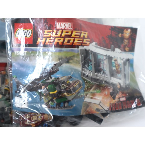 153 - LEGO Super Heroes - Iron Man 3 Sets - 76008(2), 76006, 76007