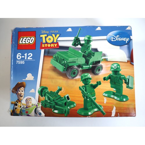 165 - LEGO Toy Story & Spongebob Squarepants Sets - 7595, 7789, 3830