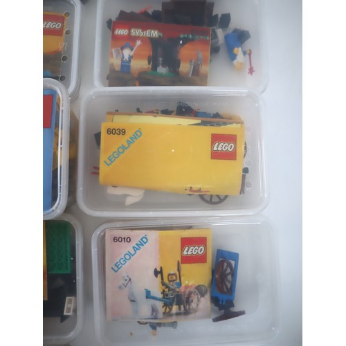 173 - LEGO - Collection of 22 various sets Castle, Space, City, Pirates etc