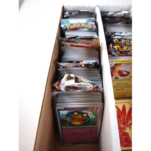 25 - Pokemon TCG - Large collection of sorted Scarlet & Violet era Reverse Holo's, Holo's , Trainers and ... 