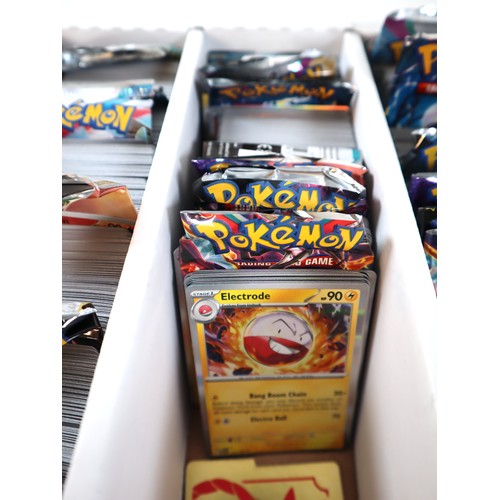 25 - Pokemon TCG - Large collection of sorted Scarlet & Violet era Reverse Holo's, Holo's , Trainers and ... 