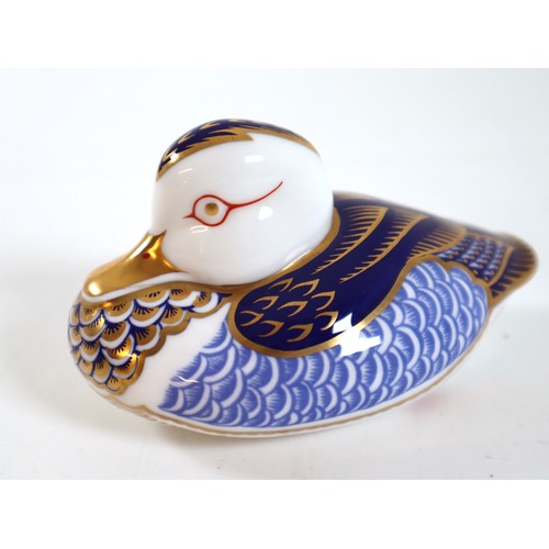 29 - Royal Crown Derby Duck Gold Stopper - 11cm