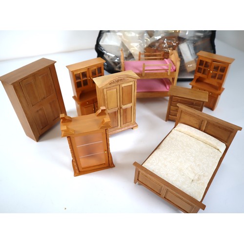 34 - Large quantity of dolls house furniture