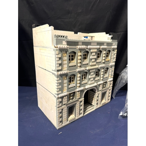 190 - Lego - Custom Modular building - incomplete