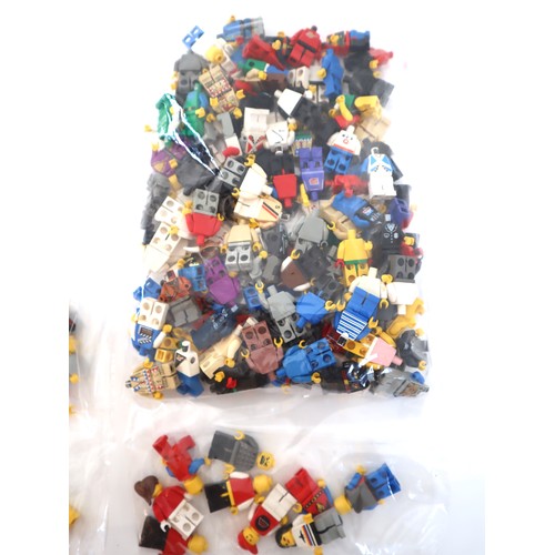 201 - Lego - Assortment of Minifigures from the last 30 years - 100+