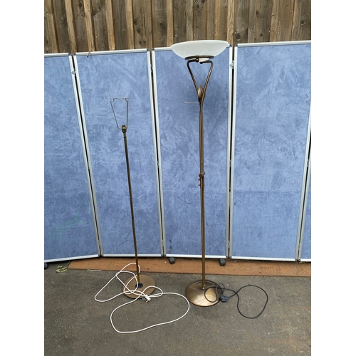 647 - Two metal floor lamps.