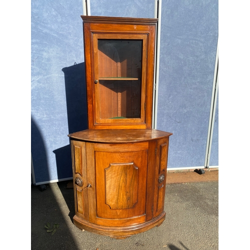 657 - Antique corner unit