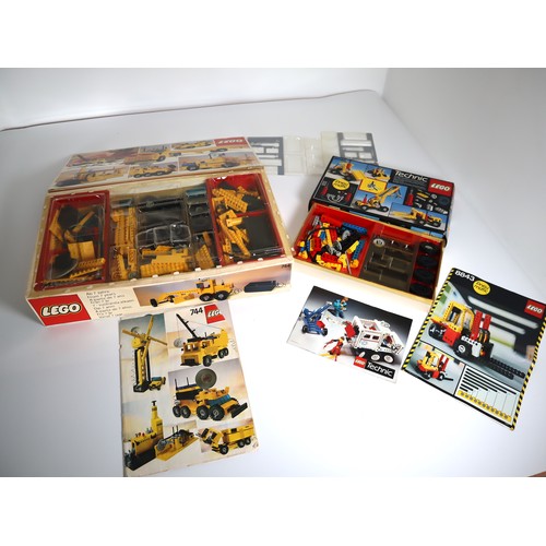 207 - Vintage Lego Technic Sets 744 & 8040 boxed