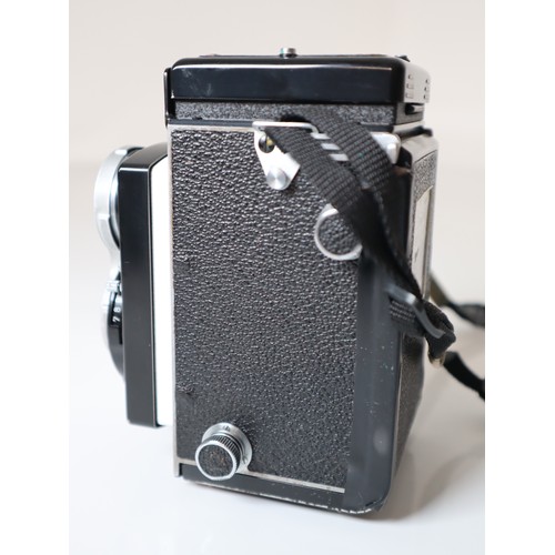 25 - Franke & Heidecke Rolleicord TLR Va Type 1 Camera Serial 1565494