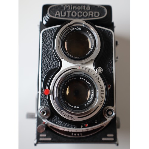 28 - Minolta Autocord TLR with 75mm f3.5 Rokkor in Citizen-MVL shutter in leather case