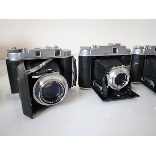 32 - Vintage Franka Solida II & III 6x6 Cameras (4)