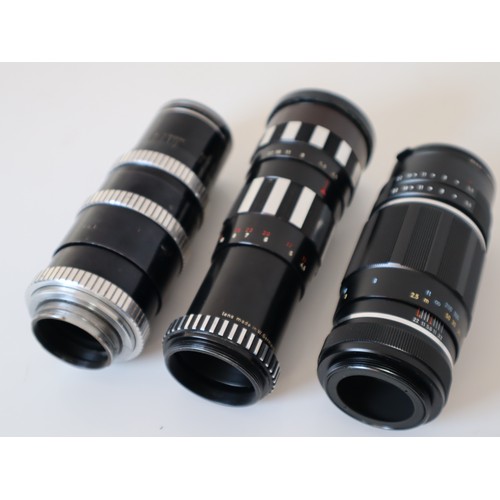 62 - Three vintage Tele lenses - Asahi Pentax Takumar 1:5.6 200mm, Enna Munchen 1:4.5 240mm, P Angenieux ... 