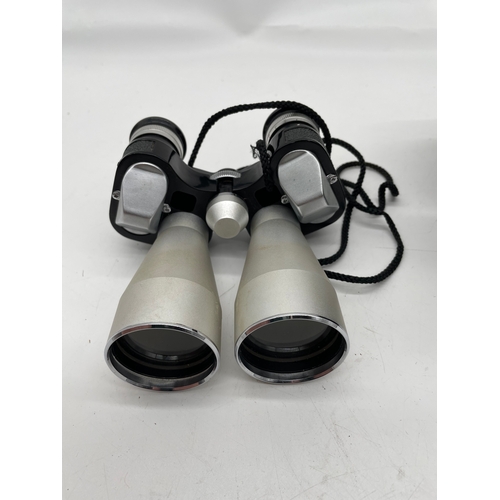 283 - King coated optics 10 x 40 Extra wide angle binoculars