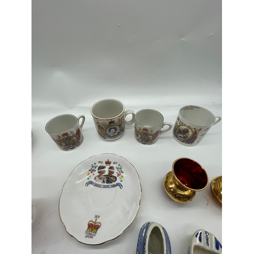 285 - A quantity of miscellaneous ceramic plates, Mugs and Teapot.