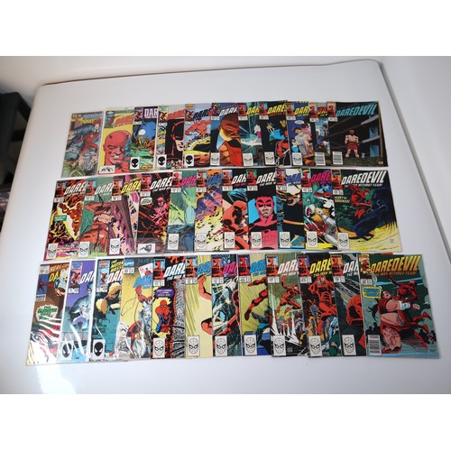 112 - Marvel Comics - A group of 1980-90's Daredevil Comics