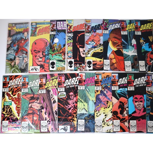 112 - Marvel Comics - A group of 1980-90's Daredevil Comics