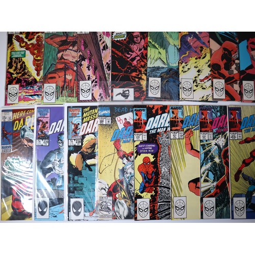 112 - Marvel Comics - A group of 1980-90's Daredevil Comics