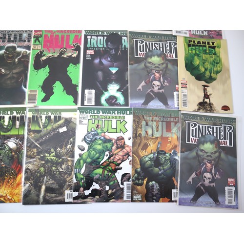 123 - Marvel Comics - Collection of World War Hulk & Incredible Hulk Comics