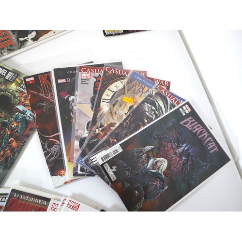 132 - Marvel Comics - A Group of various comics including  No1 Variant Covers