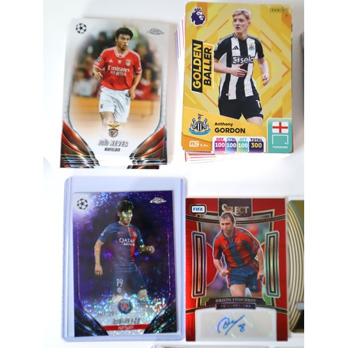 175 - Panini Select & Topps Chrome Football Sport Cards including autographed Hristo Stoichkov FC Barcelon... 