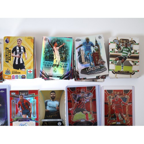 175 - Panini Select & Topps Chrome Football Sport Cards including autographed Hristo Stoichkov FC Barcelon... 