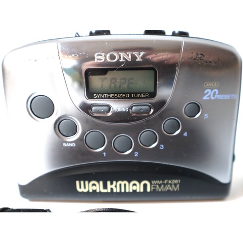 75 - Sony Walkman FM/AM Cassette Player WM-FX261 + WM-FX17