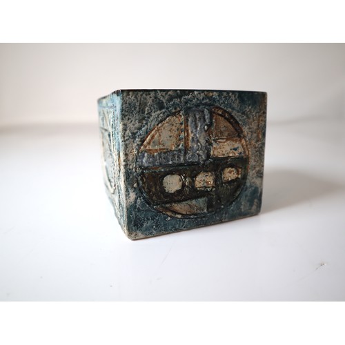 223A - Cube Troika Vase - Teo Bernatowitz 8cm x 9cm