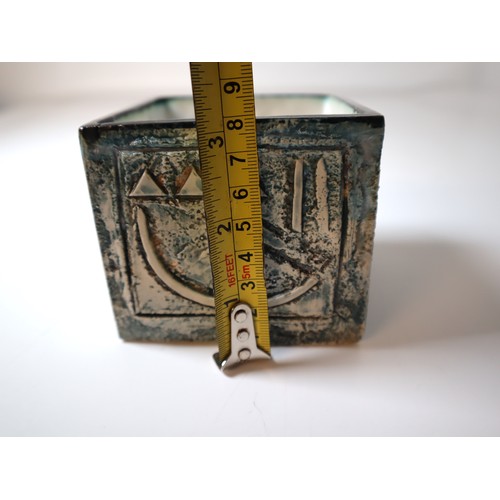 223A - Cube Troika Vase - Teo Bernatowitz 8cm x 9cm