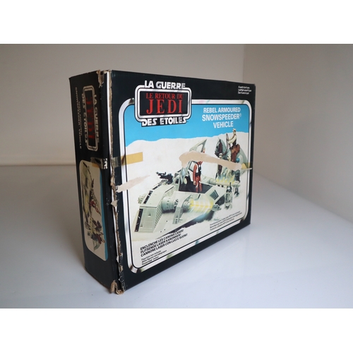 22 - Kenner Star Wars Return of the Jedi Rebel Armoured Snowspeeder Vehicle - Boxed with instructions