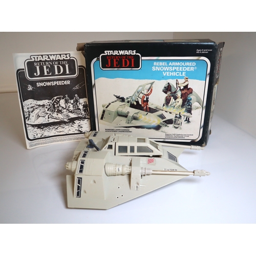 22 - Kenner Star Wars Return of the Jedi Rebel Armoured Snowspeeder Vehicle - Boxed with instructions