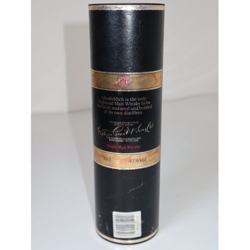 64 - Glenfiddich Pure Malt Scotch Whisky 70cl in Tube