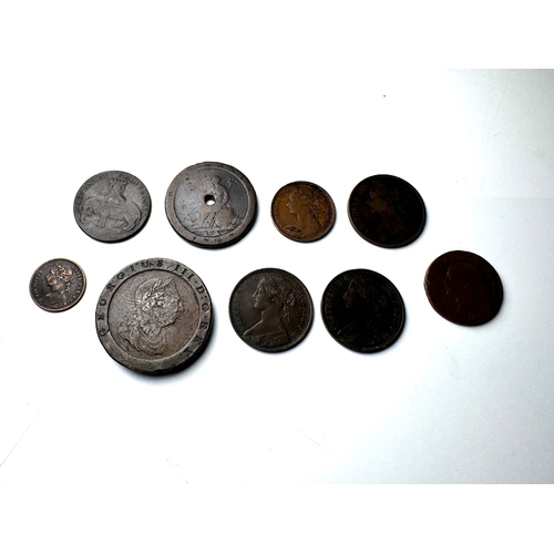 90 - A group of British Bronze Pennies including 1792 Coventry Halfpenny, 1797 George III Cartwheel Penny... 