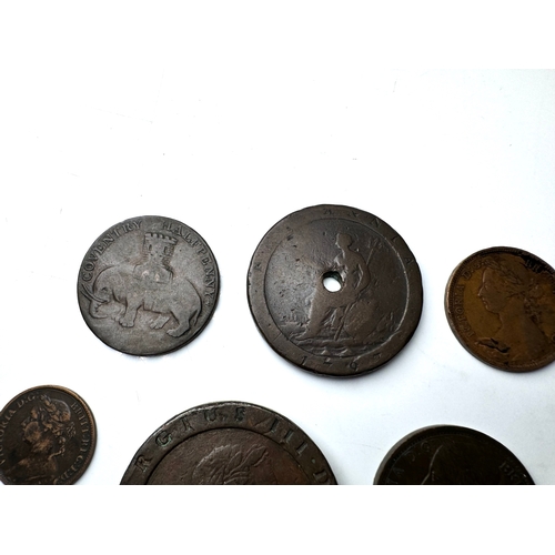 90 - A group of British Bronze Pennies including 1792 Coventry Halfpenny, 1797 George III Cartwheel Penny... 