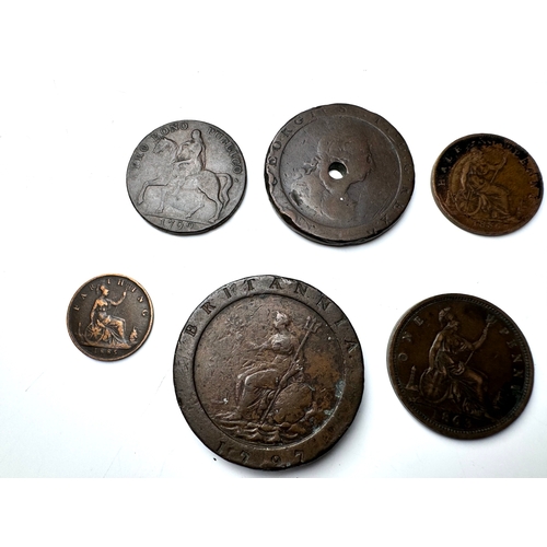 90 - A group of British Bronze Pennies including 1792 Coventry Halfpenny, 1797 George III Cartwheel Penny... 