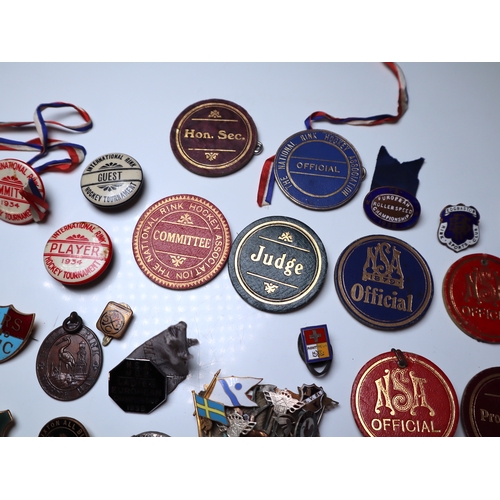 93 - Large collection of Roller & Ice Skating early to mid 20th century enamel pin badges + other collect... 