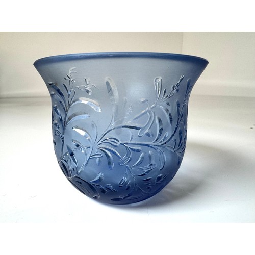 116 - Lalique Crystal Lavender Blue Rosemary Bowl 9.5cm x 7.5cm - Signed + label