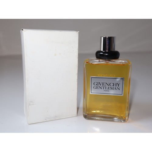 149 - Givenchy Gentleman 100ml Eau De Toilette